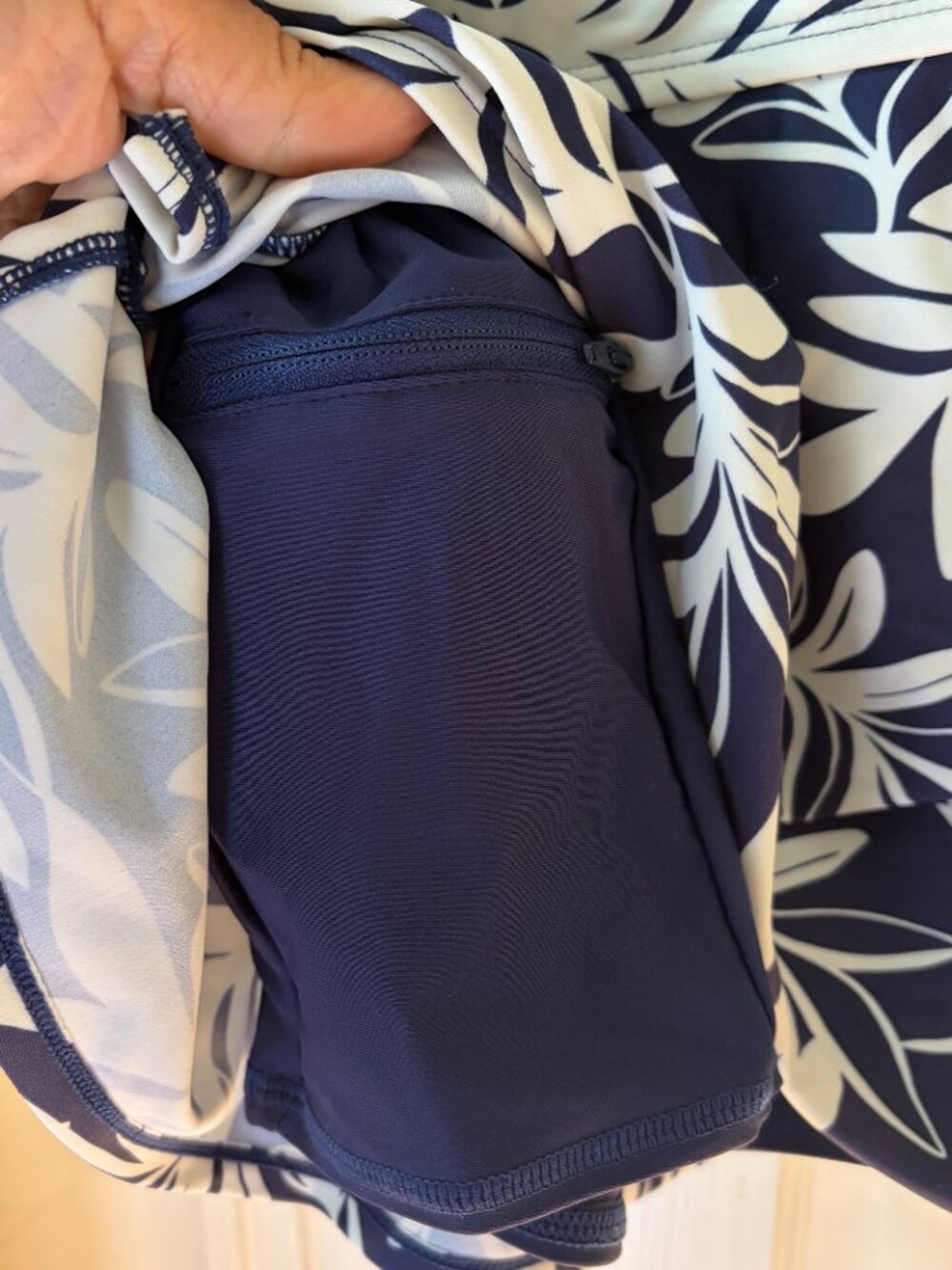 Hurley Women's Palm Print Performance Swim Skort Size M - Picture 5 of 10